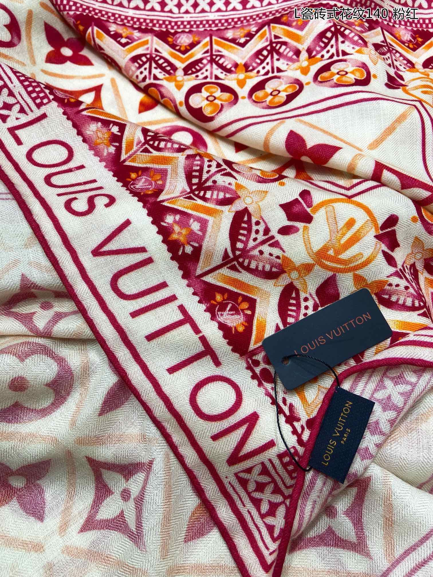 Louis Vuitton Scarf